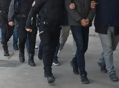 Ankara'da FETÖ'ye yönelik 5 ayrı operasyonda 166 şüpheli gözaltına alındı